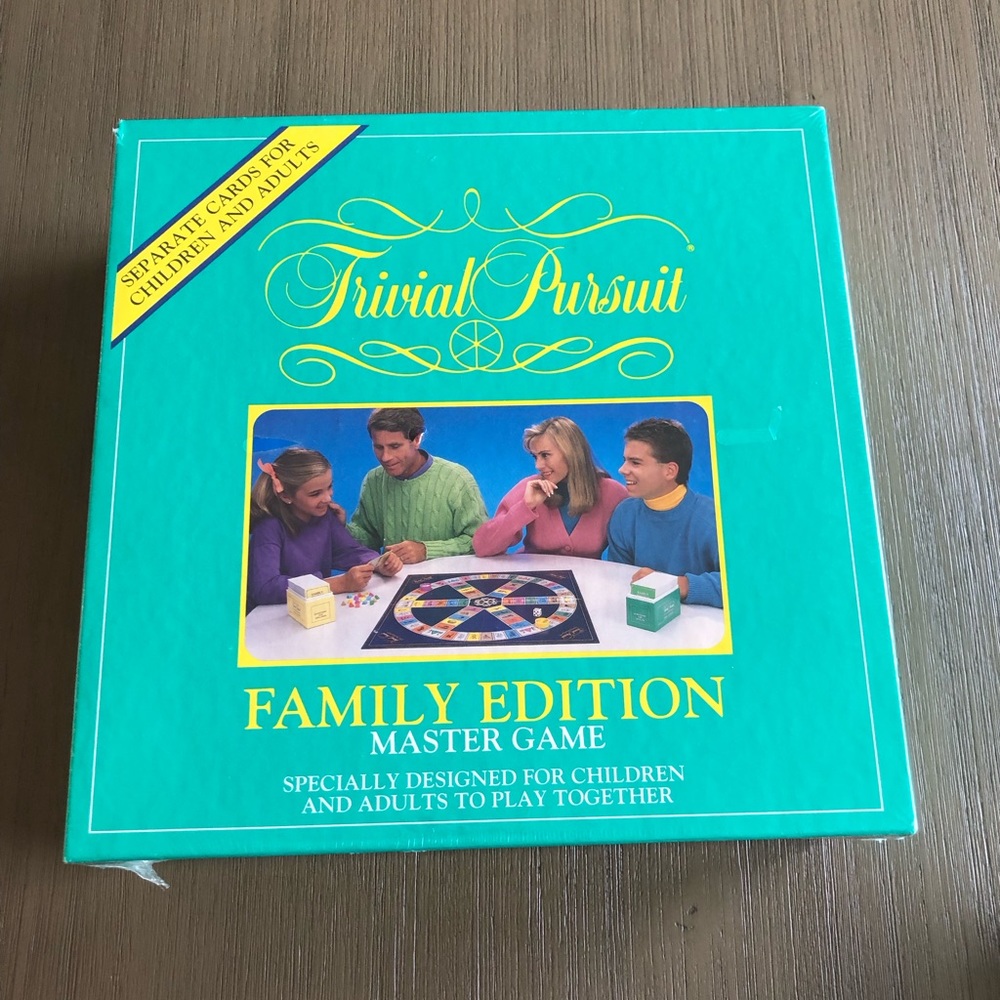 Trivial Pursuit Family Edition Master Game Factory Sealed UPC 07300006466